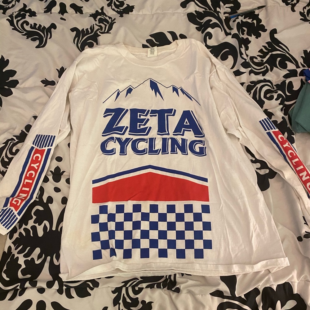 zeta tau alpha long sleeve size: large